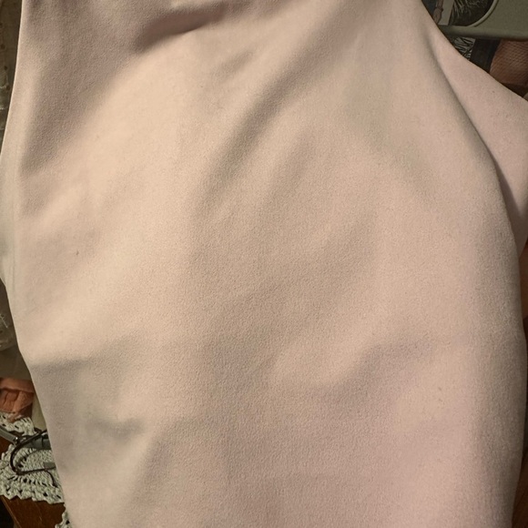 Athleta soft pink crop tank - Picture 3 of 6